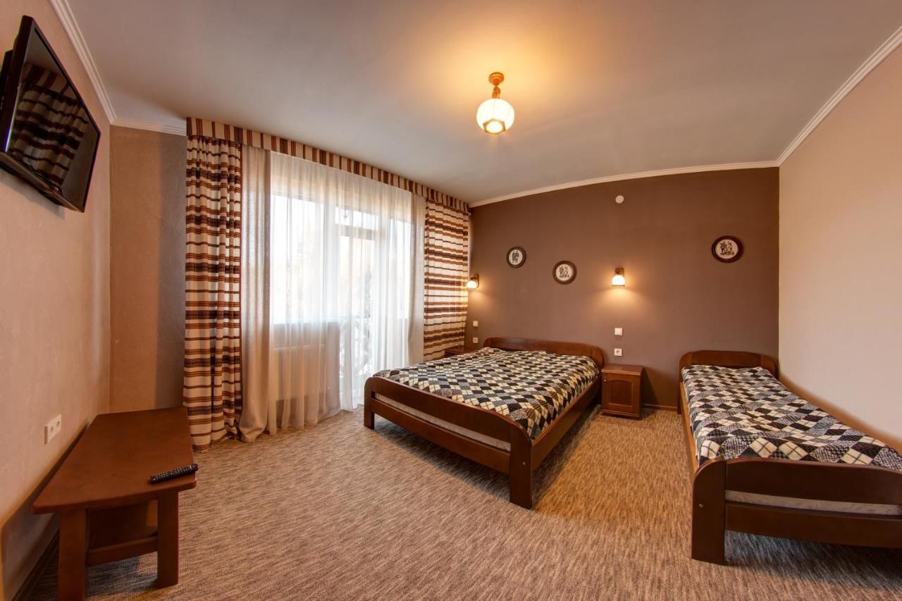 Отель Hotel Gutsulia Буковель-37